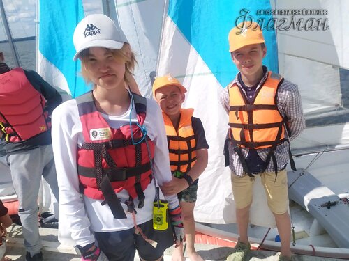 b8598b3b.ID Photo.102811